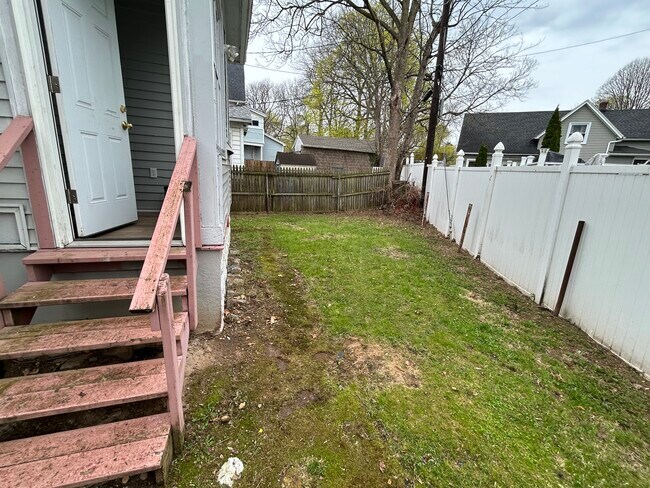 Photo - 659 Seward St