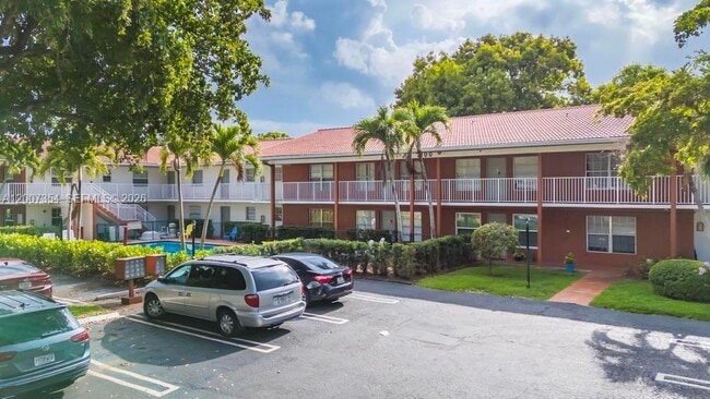Photo - 3100 Coral Springs Dr Unidad 2H