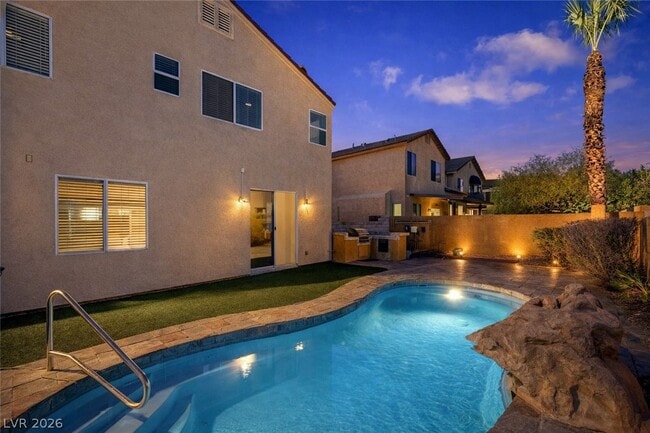 Building Photo - 9016 Pine Mission Ave