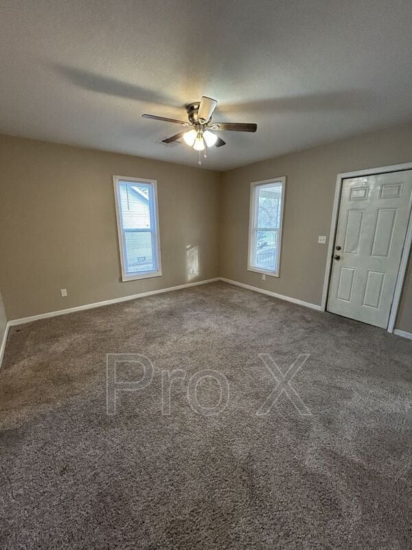 Photo - 1011 E 14th St