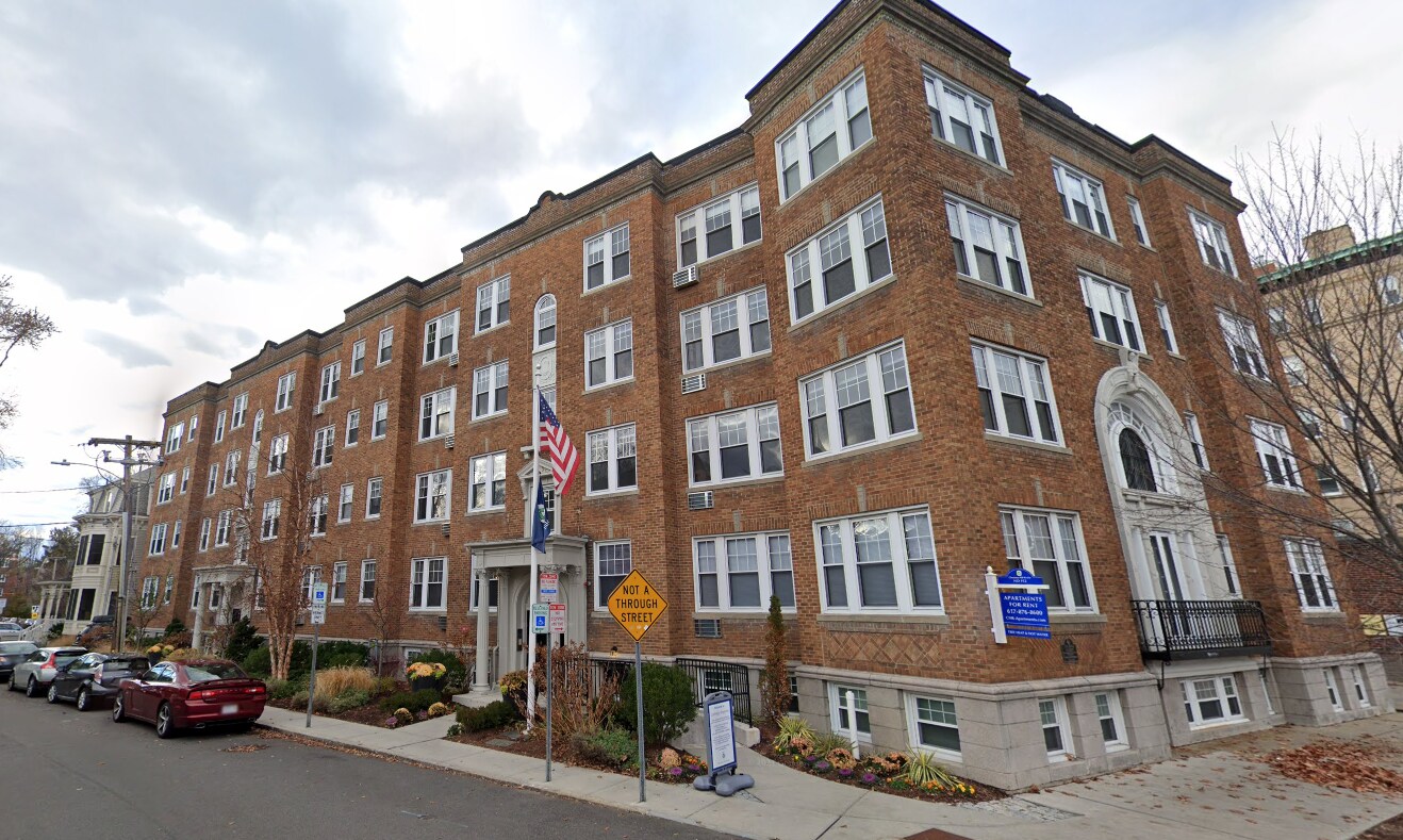 Photo - 1 Langdon Sq Apartments