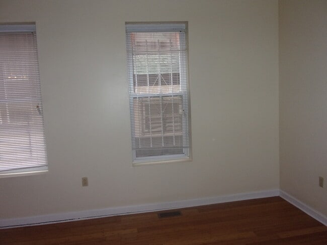 Photo - 1518 N 17th St Unit 1