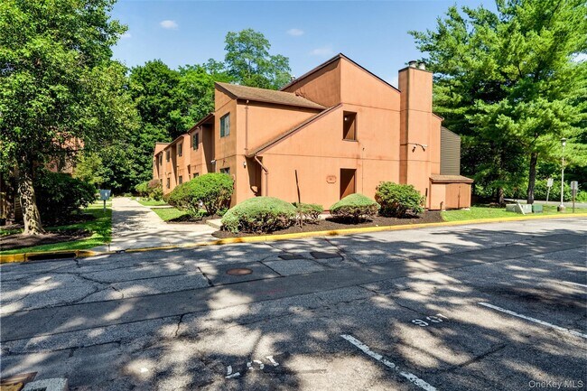 Photo - 101 Town Hill Condominium