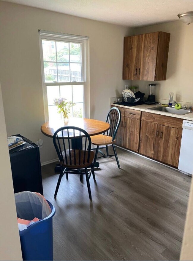 Photo - 7726 Acrocomia Dr Unit 7726 - Room 2