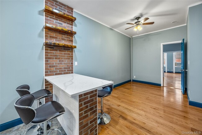 Photo - 60-21 54th St Unidad 1R