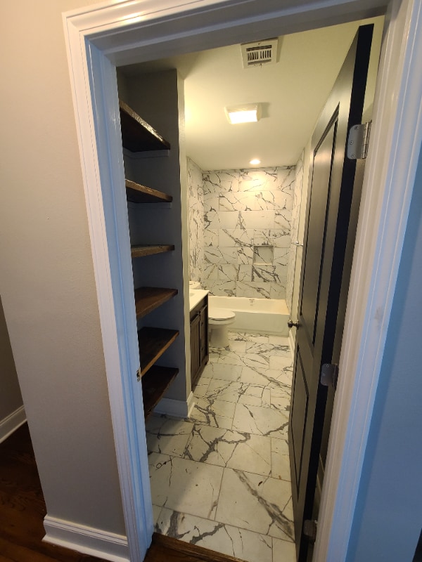 Photo - 4228 Downman Rd Unidad 4 - Upstairs