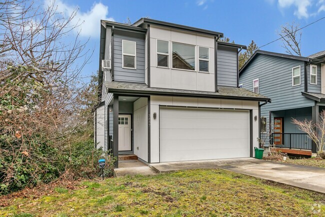 Building Photo - Spacious 3bed/2.5bath Modern Home with Stu...