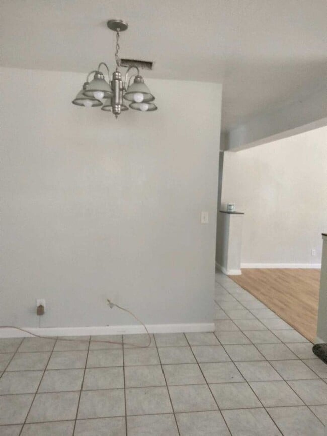 Photo - Beautiful 3/2 Home in Great Neighborhood!!