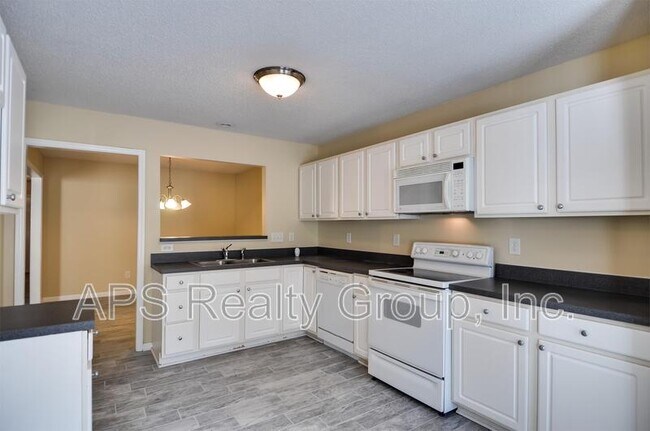 Photo - 1148 Academic Dr