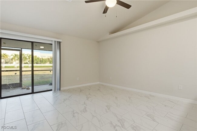 Photo - 1111 SE 5th Ct