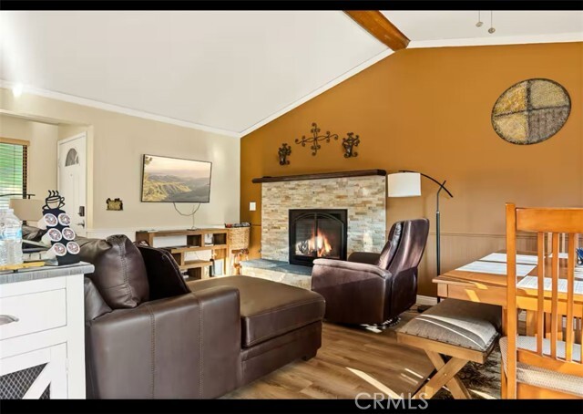 Photo - 707 Virginia