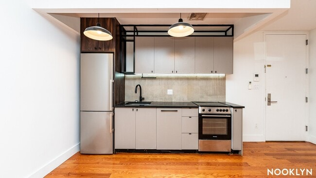 Photo - 620 Parkside Ave Unit 1b