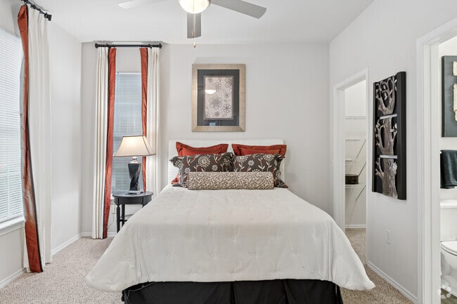 Distinction - 2BR, 2BA - 1,134SF - Second Bedroom
