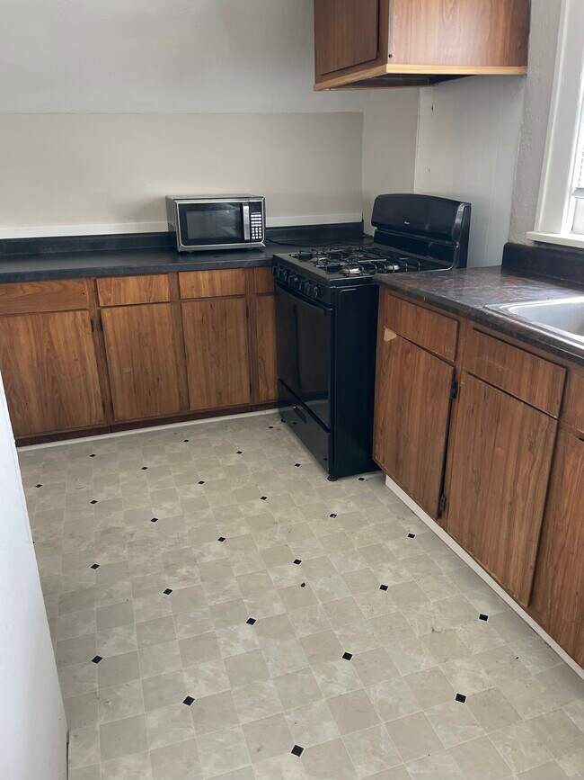 Photo - 506 S 18th St Unit 2