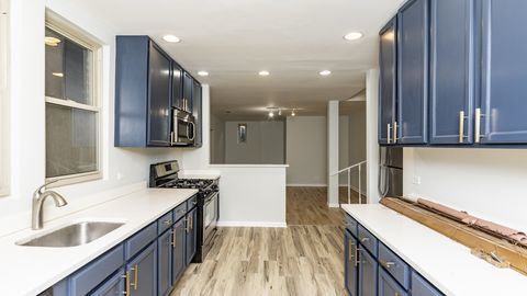 Photo - 6136 N Mozart St Unidad 1