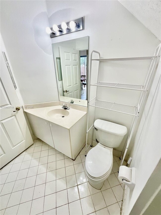 Photo - 5628 NW 113th Ave