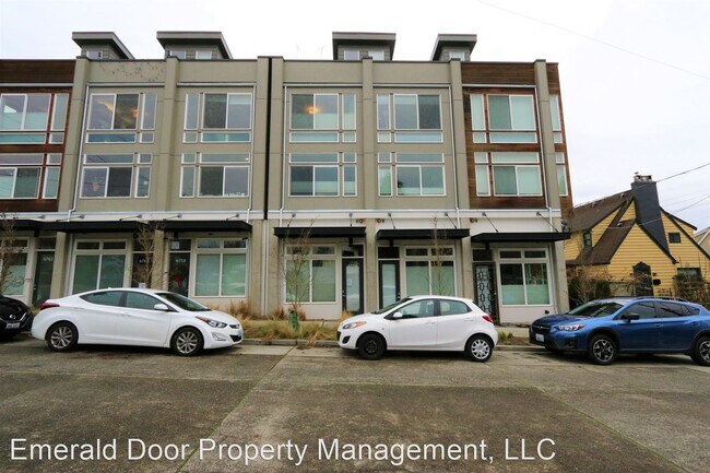 2 br, 2.5 bath House - 6754 Division Ave NW - 2 br, 2.5 bath House - 6754 Division Ave NW