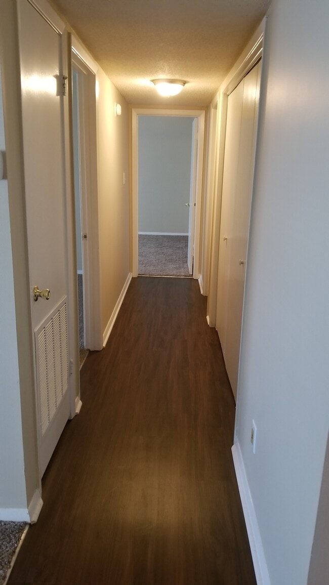 Photo - Summer Key Apartments