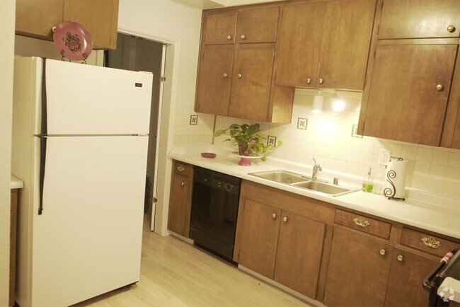 Building Photo - 1509 Montana Ave Unit 4 Rental