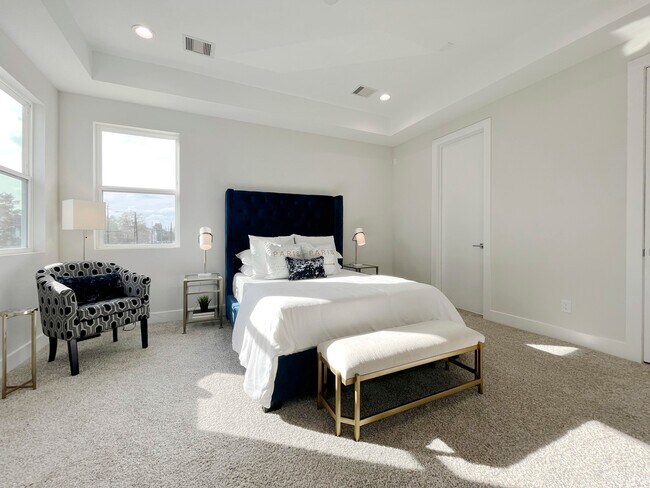 Photo - 8316 Curry Rd