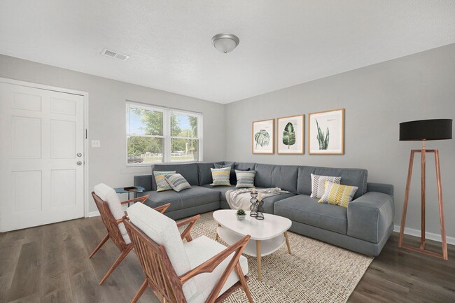 Photo - SH101-College Road Apartments (RCA)