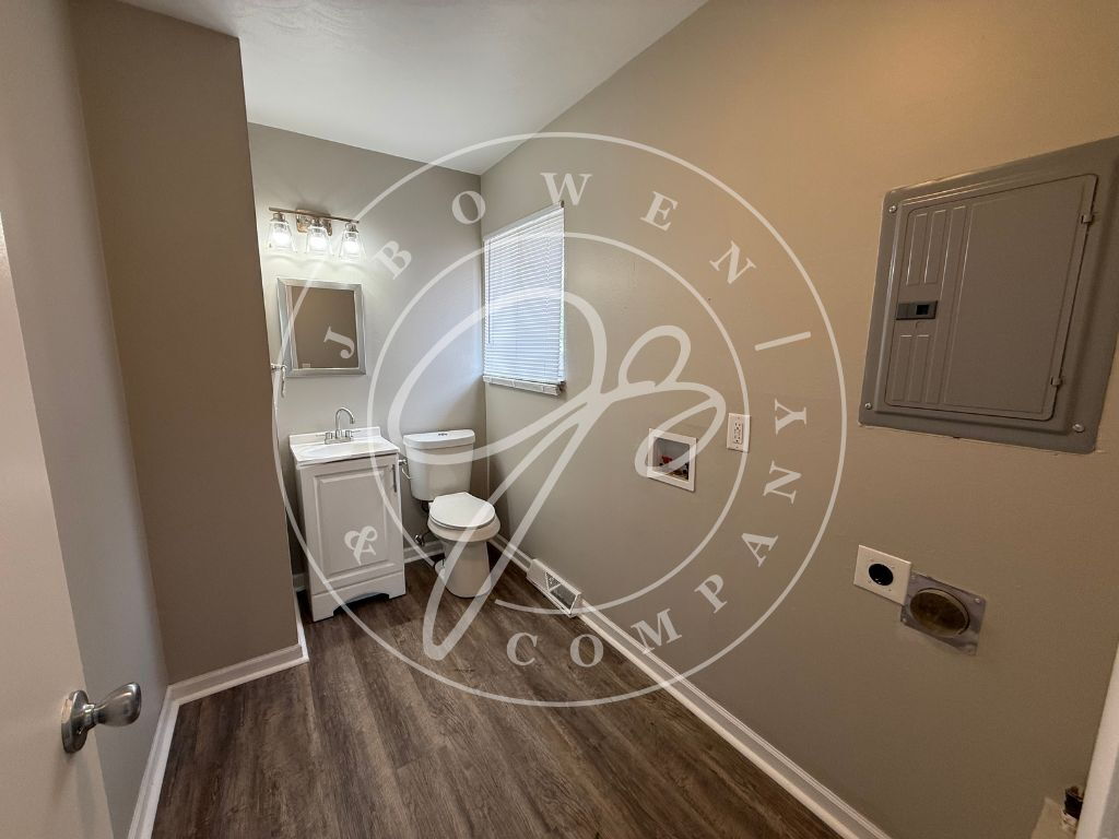 Photo - 5834 Curson Dr