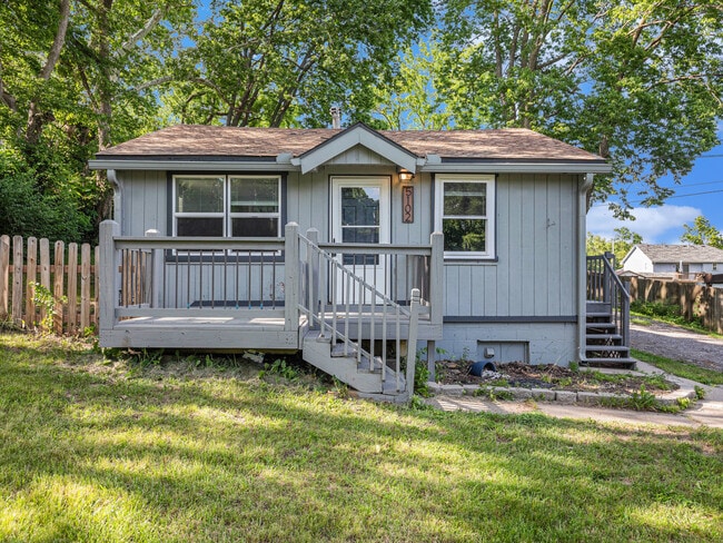 Photo - 5102 NE 47th Terrace House