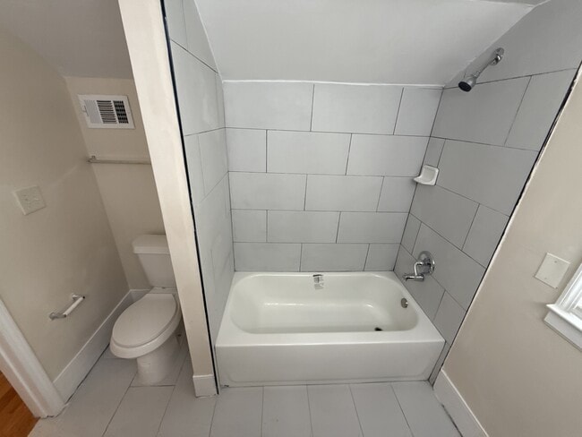 Photo - 780 Peeples St SW