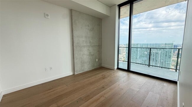 Photo - 610 Davis St Unidad 4007