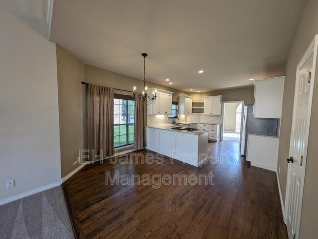 Photo - 9914 S 99th E Ave