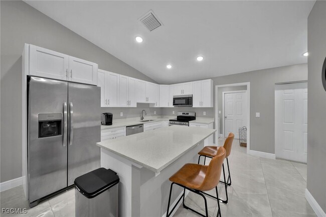 Photo - 1006 Albert Ave