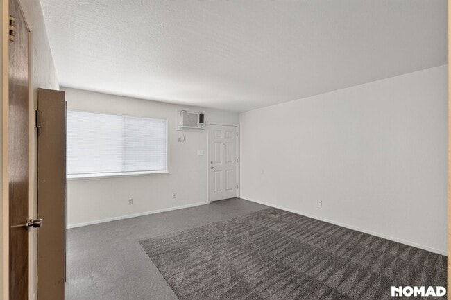 Photo - 311 7th St