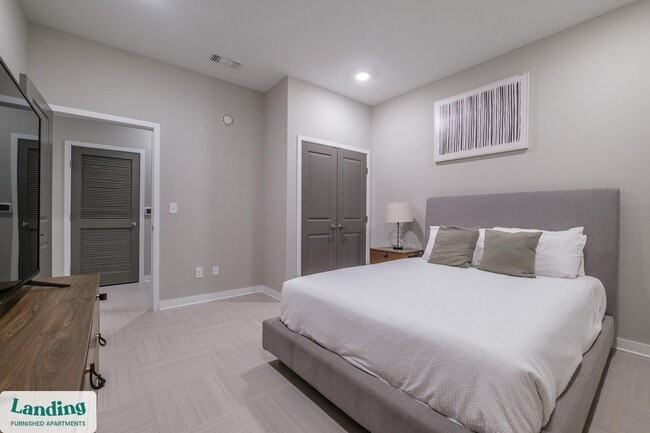 Photo - 600 19th St N Unit 602