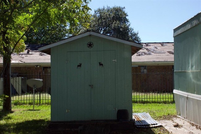 Photo - 510 N Shirley St