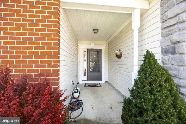 Photo - 9549 Wedge Way