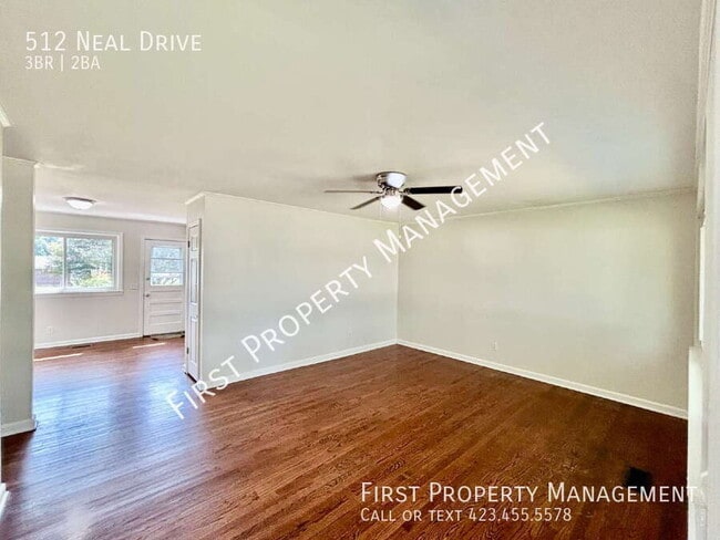 Photo - 512 Neal Dr