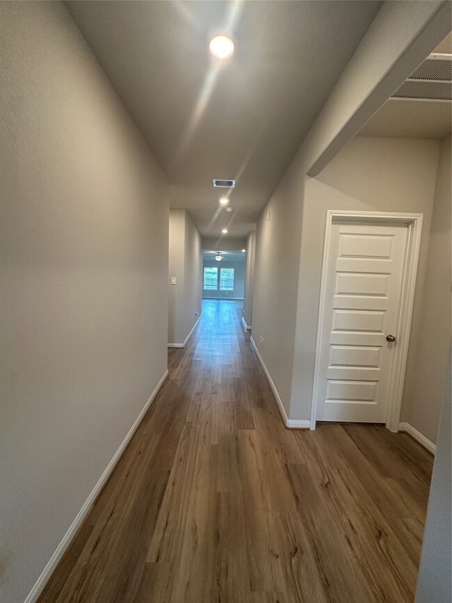 Photo - 3435 Dry Creek Dr