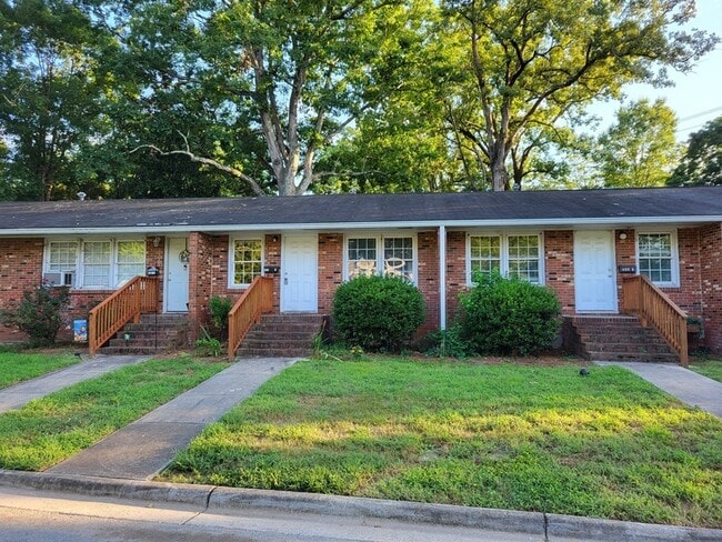 Building Photo - 400 E Talleyrand Ave Unit C