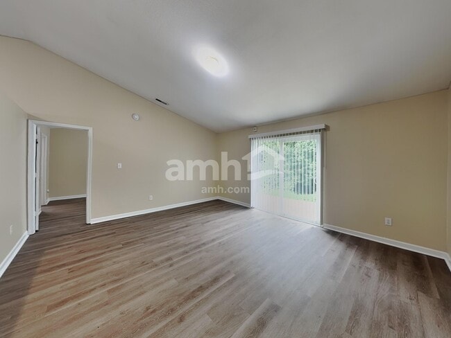 Photo - 2438 Pinebark Dr