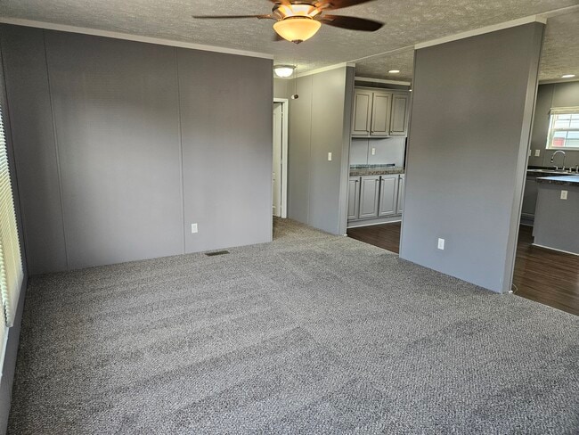 Photo - 278 Kettering Ct