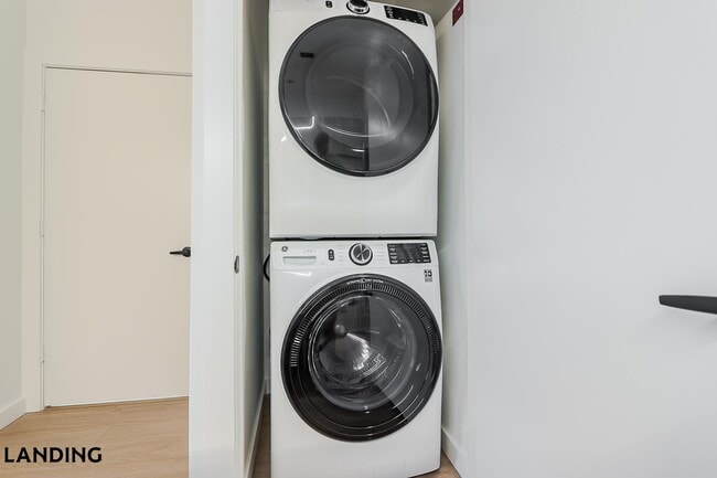 Photo - 2623 Keene St Unit 431