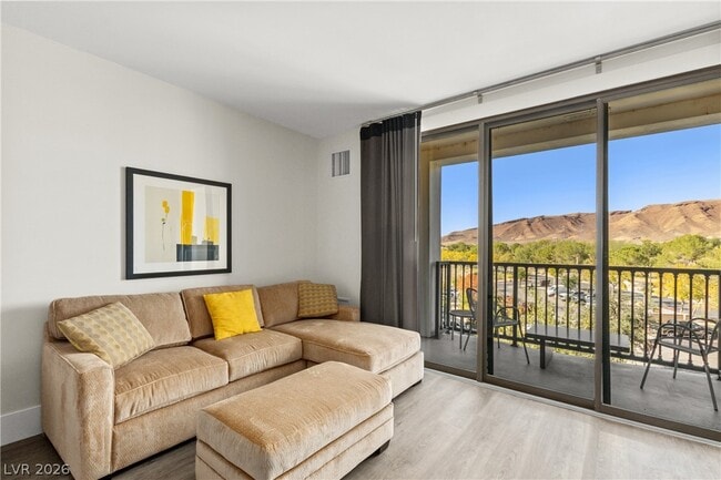 Photo - 29 Montelago Blvd Unit 447