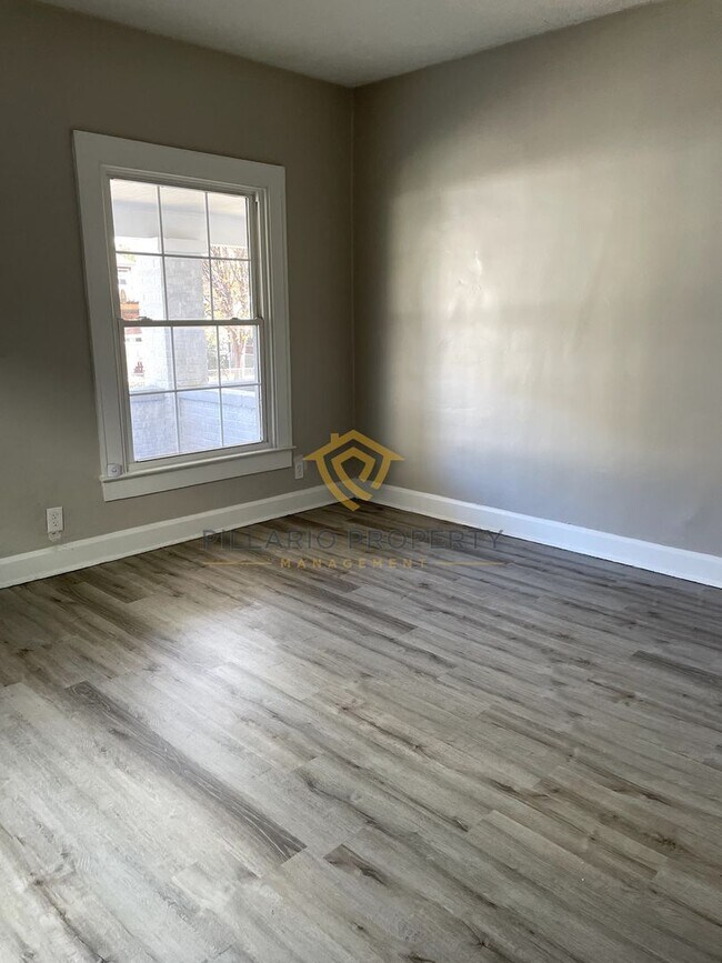 Photo - 926-928 N Tuxedo St. - selling Unit 928 N Tuxedo St.