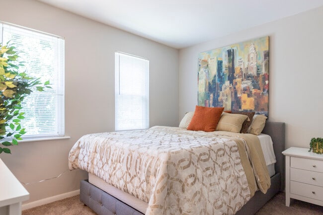 7 Hills Townhomes
