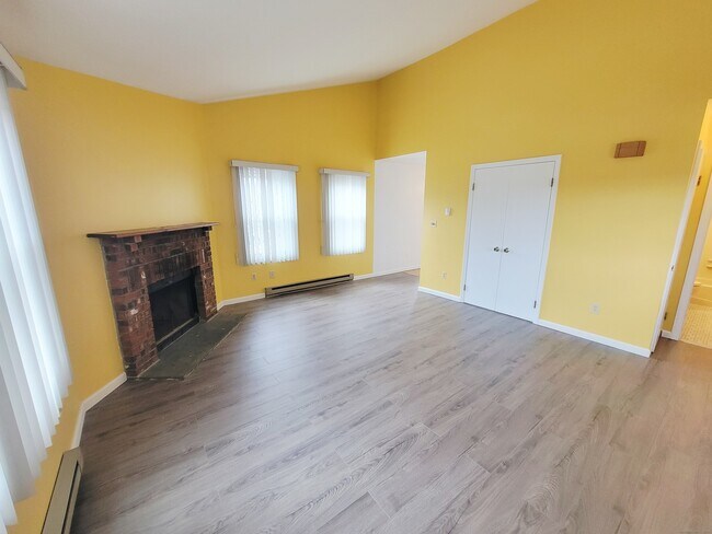 Photo - 96 Valley Dr Unit 96