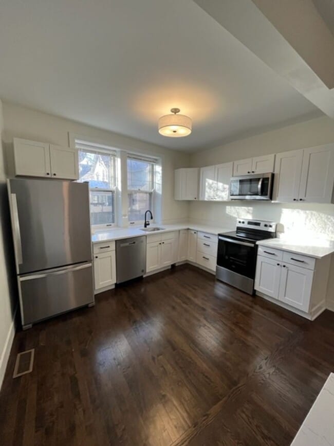 Photo - 126 Main St Unit 126-1