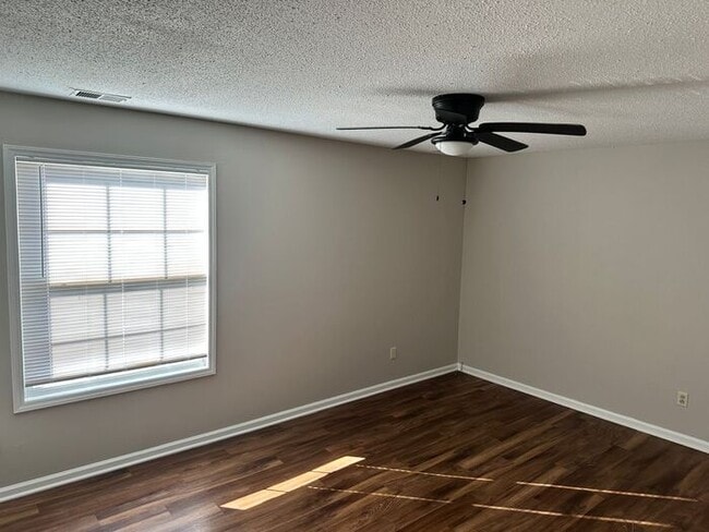 Photo - Spacious Two Bedroom Townhome In Kannapolis