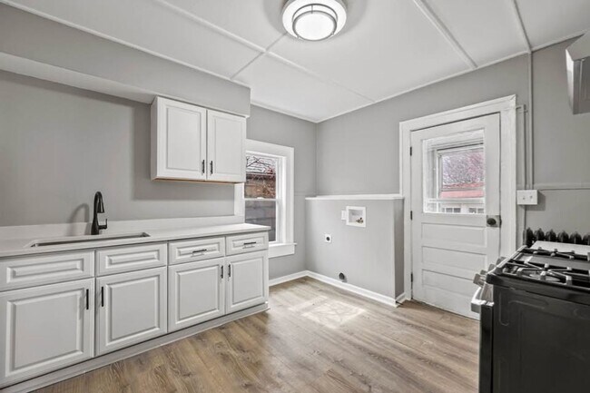 Photo - 5-6 Monteleone Place Unit 6