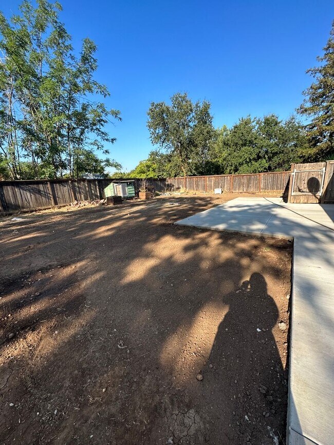 Photo - 2031 Oroville-Chico Hwy Unidad 2031 Oroville-Chico Hwy (Front House)