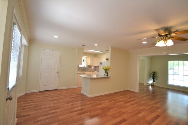 Photo - 12711 Westleigh Dr